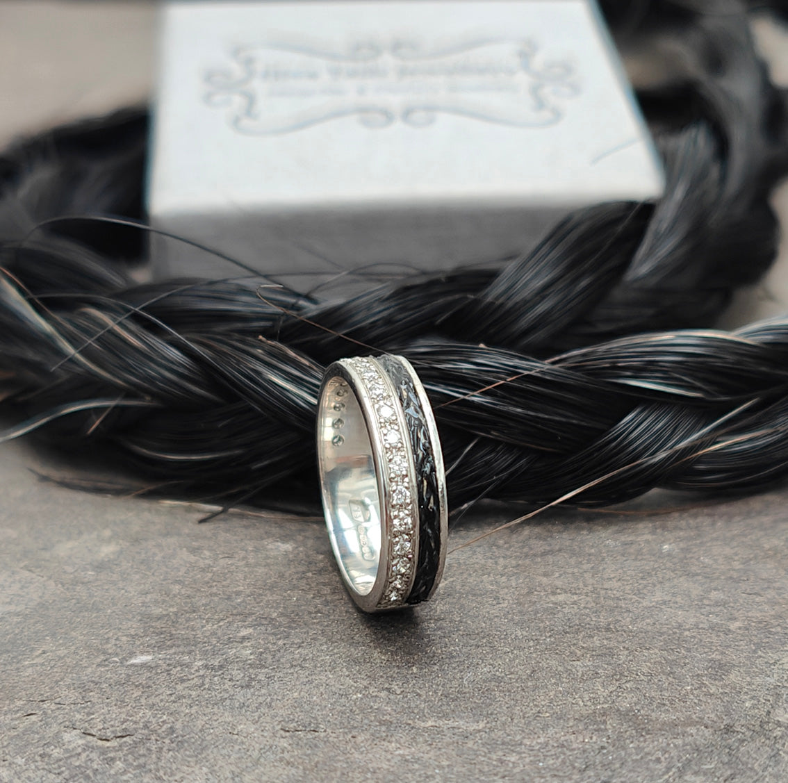 Eternity Horse Hair Band