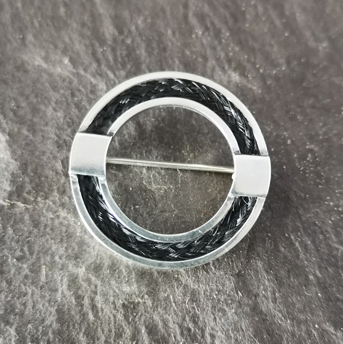 Circle Horse Hair Stockpin