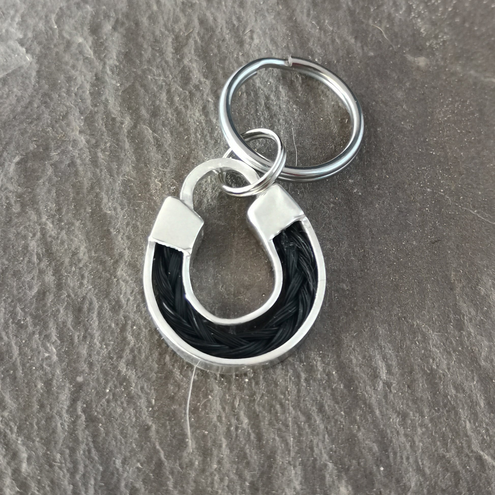 Horse Shoe keyring with stainless steel split ring