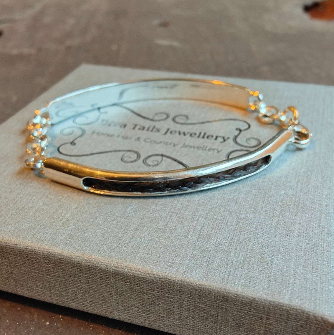 Inlay Horse Hair Bracelet